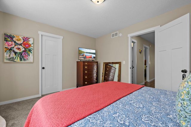 19151 Shamrock Lane, Shafer, MN 55074