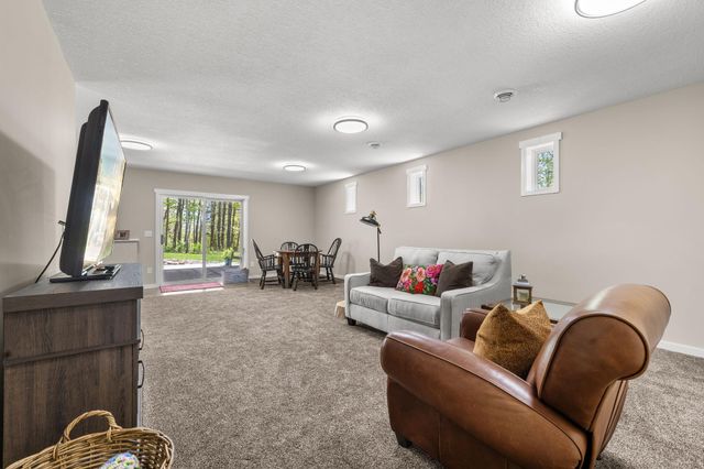 19151 Shamrock Lane, Shafer, MN 55074