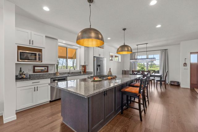 19151 Shamrock Lane, Shafer, MN 55074