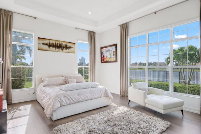 5700 N Sterling Ranch Drive, Davie, FL 33314