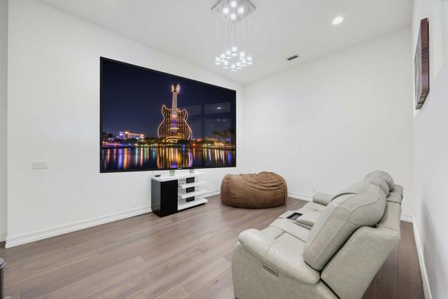 5700 N Sterling Ranch Drive, Davie, FL 33314