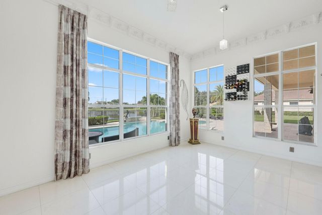 5700 N Sterling Ranch Drive, Davie, FL 33314