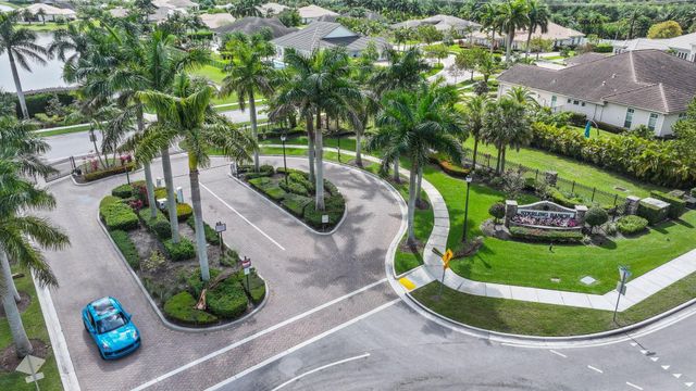 5700 N Sterling Ranch Drive, Davie, FL 33314