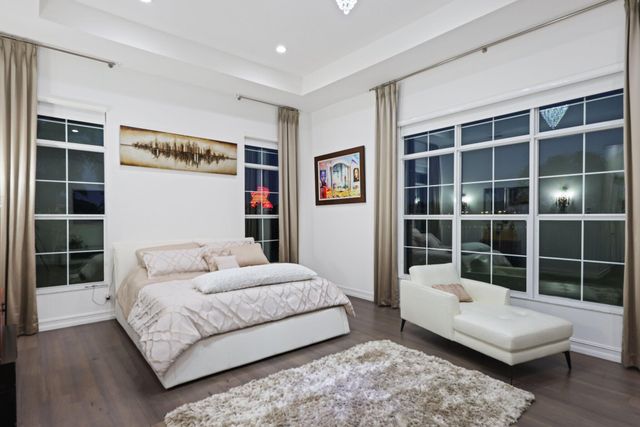 5700 N Sterling Ranch Drive, Davie, FL 33314