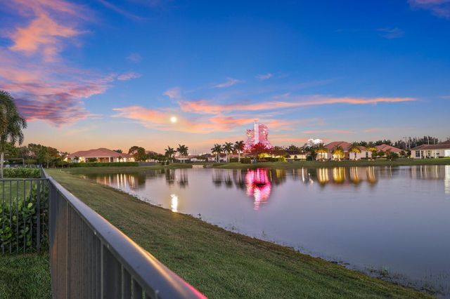 5700 N Sterling Ranch Drive, Davie, FL 33314