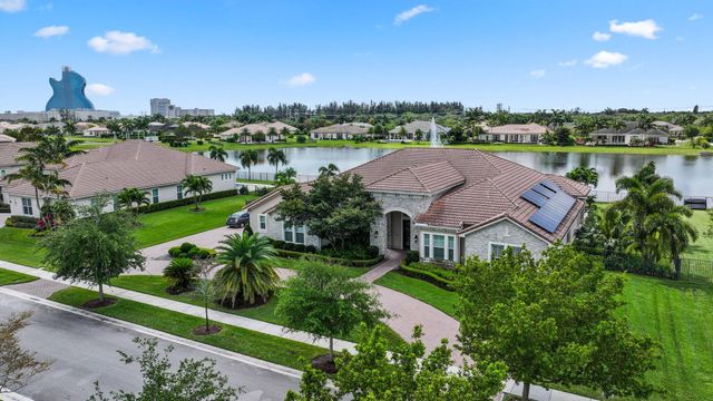 5700 N Sterling Ranch Drive, Davie, FL 33314