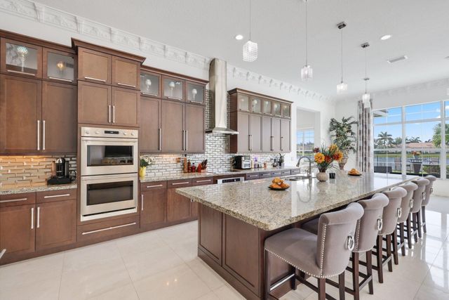 5700 N Sterling Ranch Drive, Davie, FL 33314