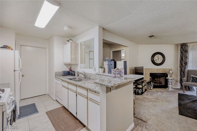 2200 South Fort Apache Road 1251, Las Vegas, NV 89117