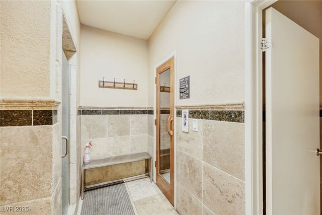 2200 South Fort Apache Road 1251, Las Vegas, NV 89117