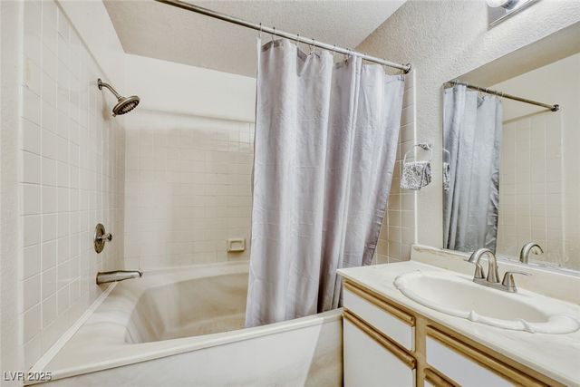 2200 South Fort Apache Road 1251, Las Vegas, NV 89117