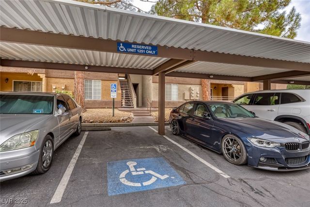 2200 South Fort Apache Road 1251, Las Vegas, NV 89117