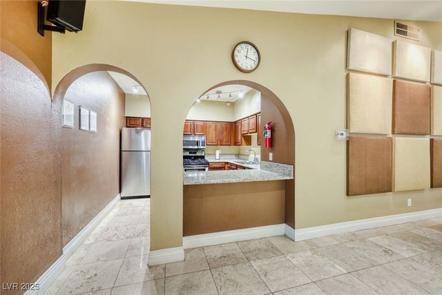 2200 South Fort Apache Road 1251, Las Vegas, NV 89117