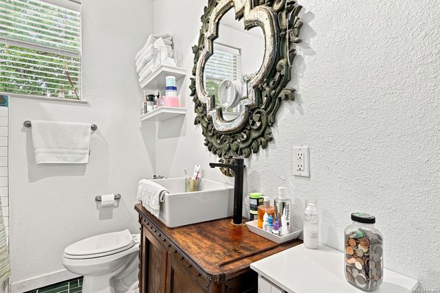421 ELEANOR AVE, San Antonio, TX 78209