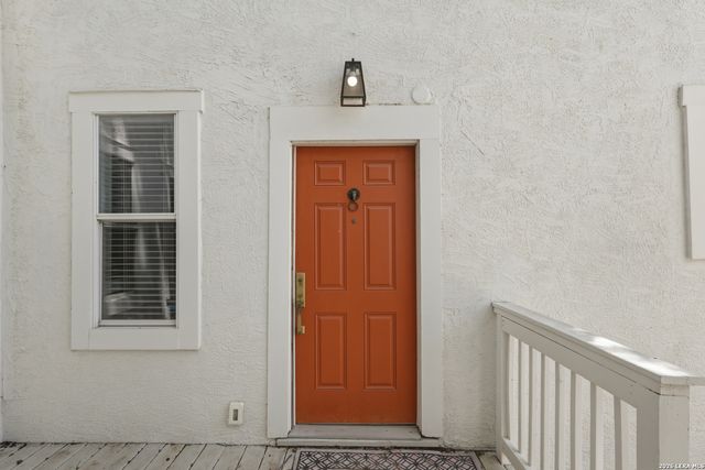 421 ELEANOR AVE, San Antonio, TX 78209