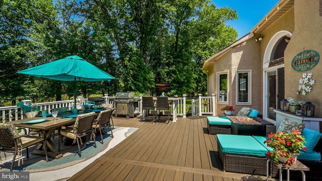 1724 BROOK LN, Jamison, PA 18929