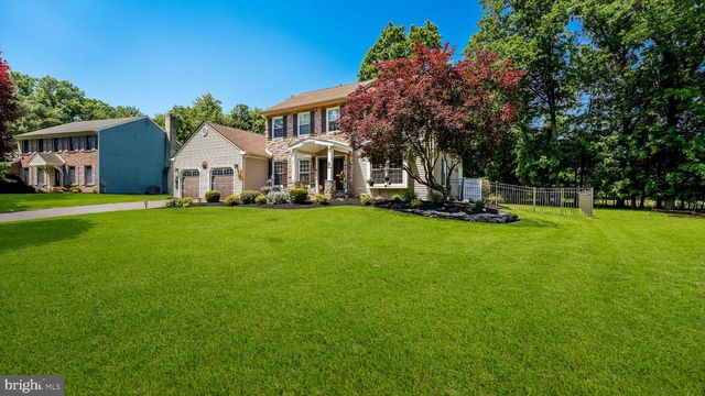 1724 BROOK LN, Jamison, PA 18929