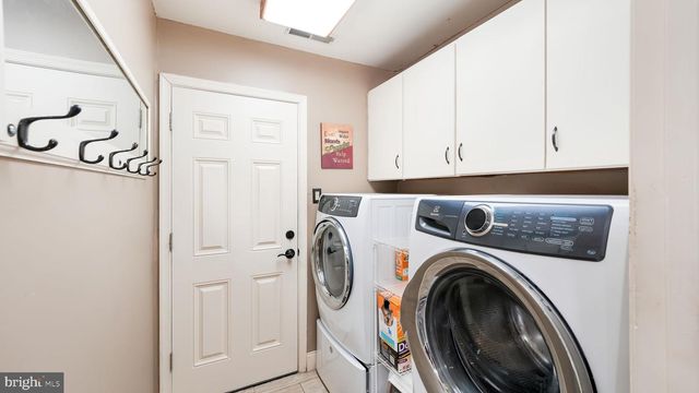 1724 BROOK LN, Jamison, PA 18929