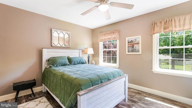 1724 BROOK LN, Jamison, PA 18929