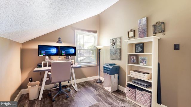 1724 BROOK LN, Jamison, PA 18929