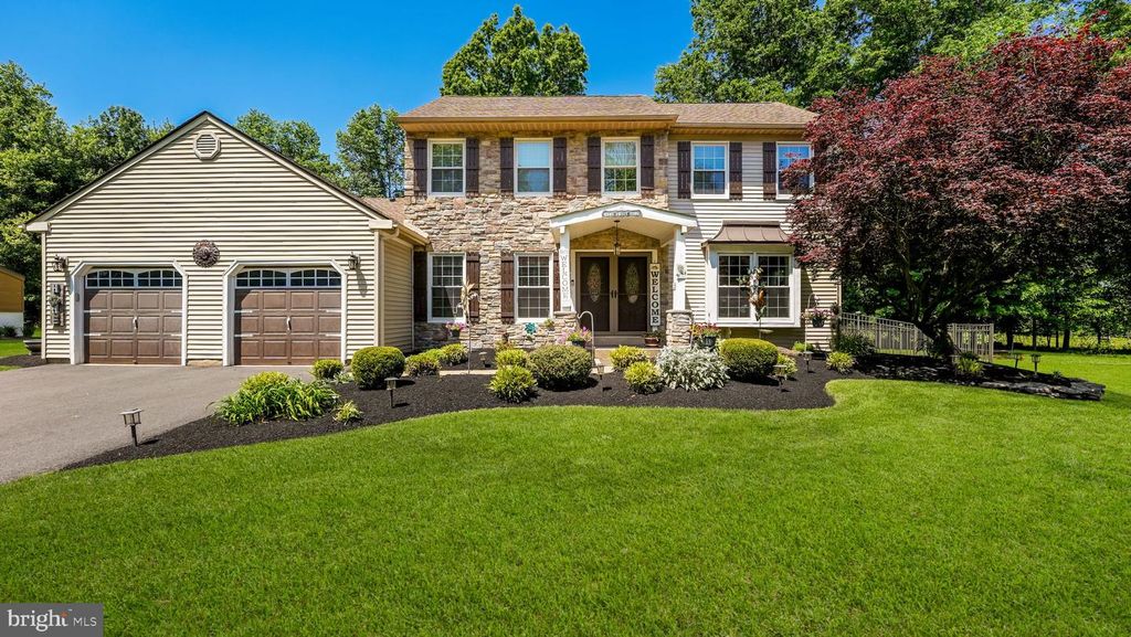 1724 BROOK LN, Jamison, PA 18929