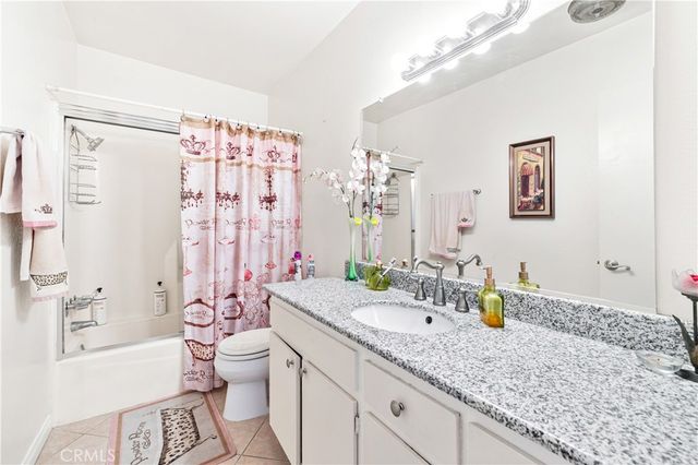 5252 Coldwater Canyon, Sherman Oaks, CA 91401