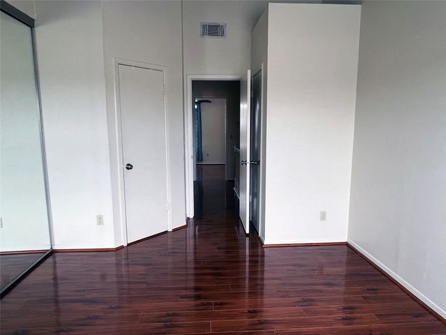 2910 Grants Lake Boulevard 704, Sugar Land, TX 77479