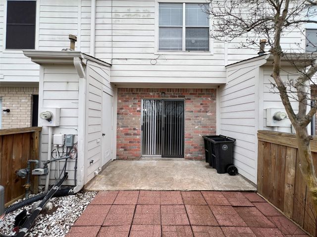 2910 Grants Lake Boulevard 704, Sugar Land, TX 77479