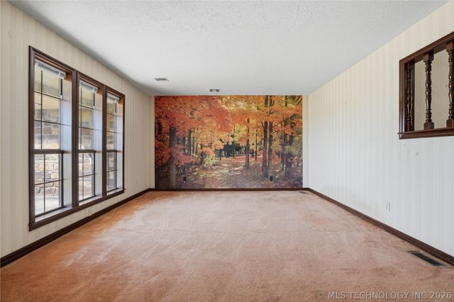 75052 S 288 Road, Wagoner, OK 74467