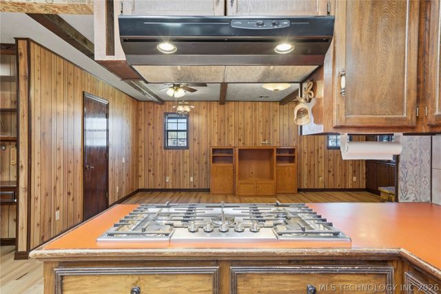 75052 S 288 Road, Wagoner, OK 74467