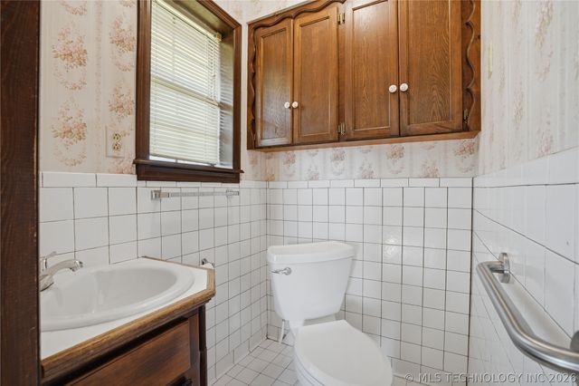 75052 S 288 Road, Wagoner, OK 74467