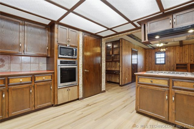 75052 S 288 Road, Wagoner, OK 74467