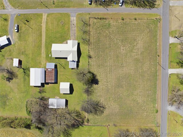 75052 S 288 Road, Wagoner, OK 74467