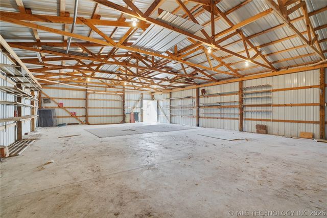 75052 S 288 Road, Wagoner, OK 74467