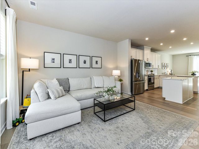 408 Tristram Lane, Charlotte, NC 28205