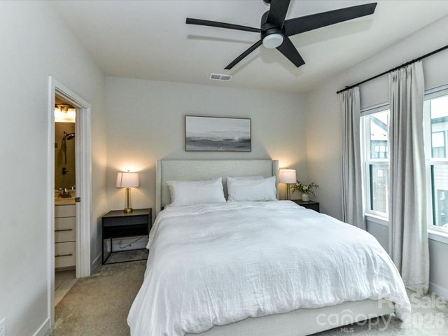 408 Tristram Lane, Charlotte, NC 28205