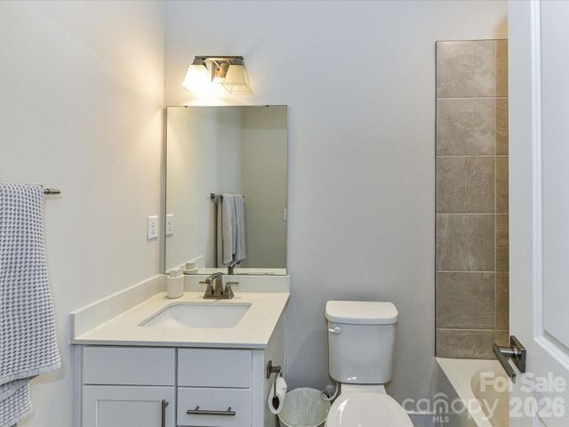 408 Tristram Lane, Charlotte, NC 28205