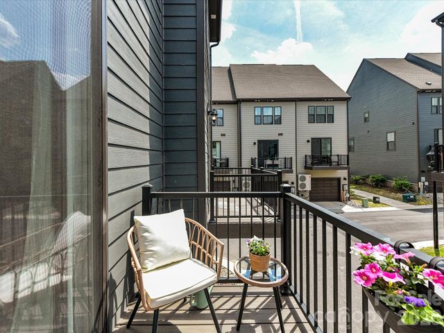 408 Tristram Lane, Charlotte, NC 28205