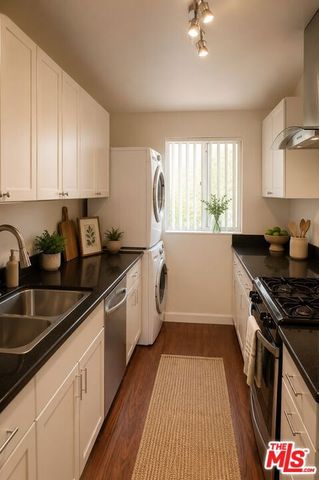 1125 N Genesee Avenue, West Hollywood, CA 90046