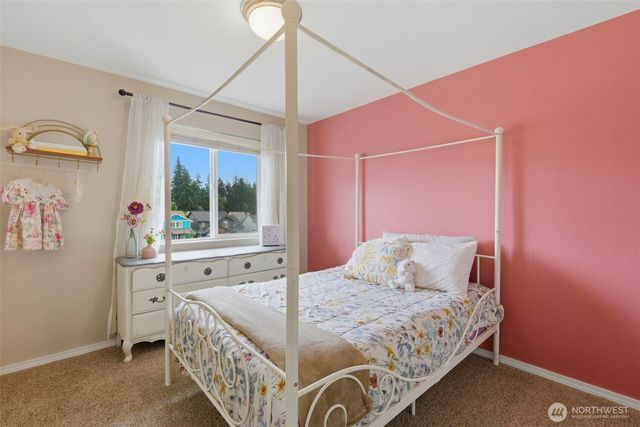 2988 NE Loyola Street, Bremerton, WA 98311