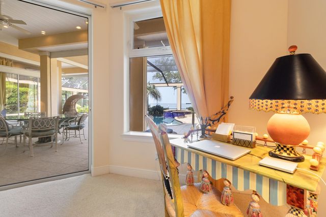 923 Lido Circle, Niceville, FL 32578