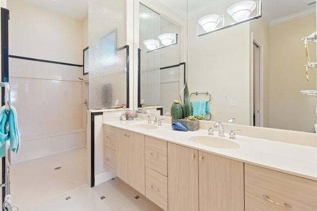 923 Lido Circle, Niceville, FL 32578