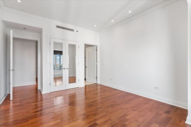 800 N Michigan Avenue 3603, Chicago, IL 60611