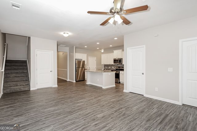 128 Hood Park Drive, Newnan, GA 30265