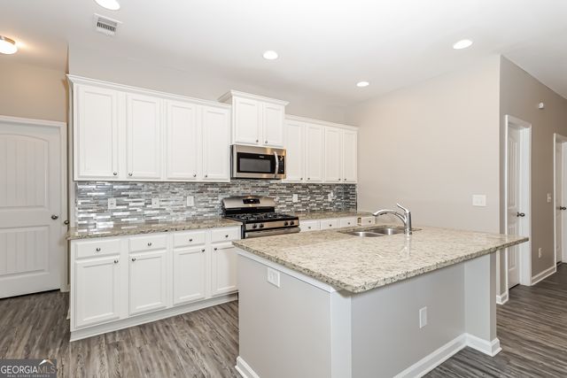 128 Hood Park Drive, Newnan, GA 30265