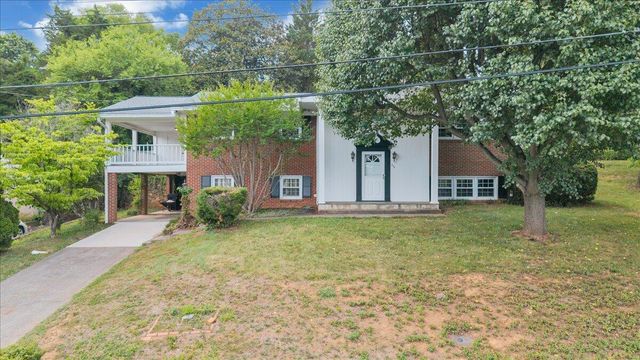 854 Peyton ST, Roanoke, VA 24019
