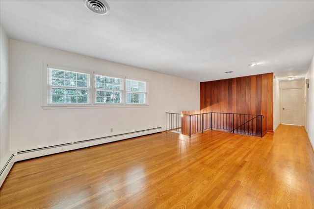 854 Peyton ST, Roanoke, VA 24019