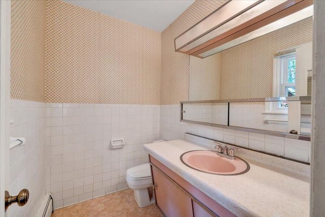 854 Peyton ST, Roanoke, VA 24019