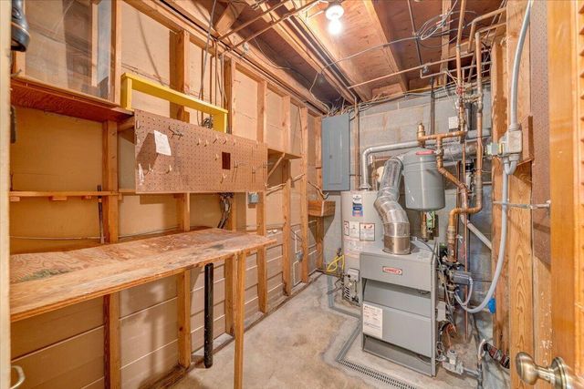 854 Peyton ST, Roanoke, VA 24019