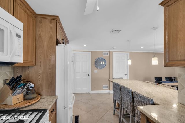 102 W Colony Road, Lavallette, NJ 08735