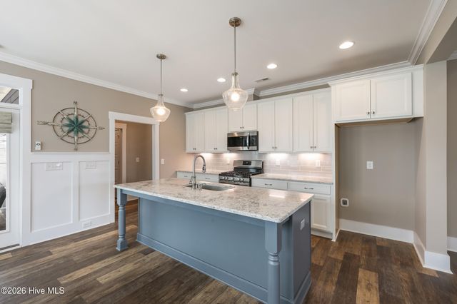 725 Wharton Avenue, Wilmington, NC 28412